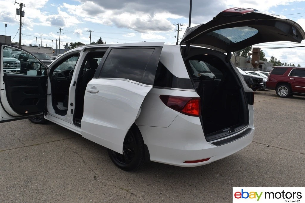 2023 Honda Odyssey - Image 19 of 21