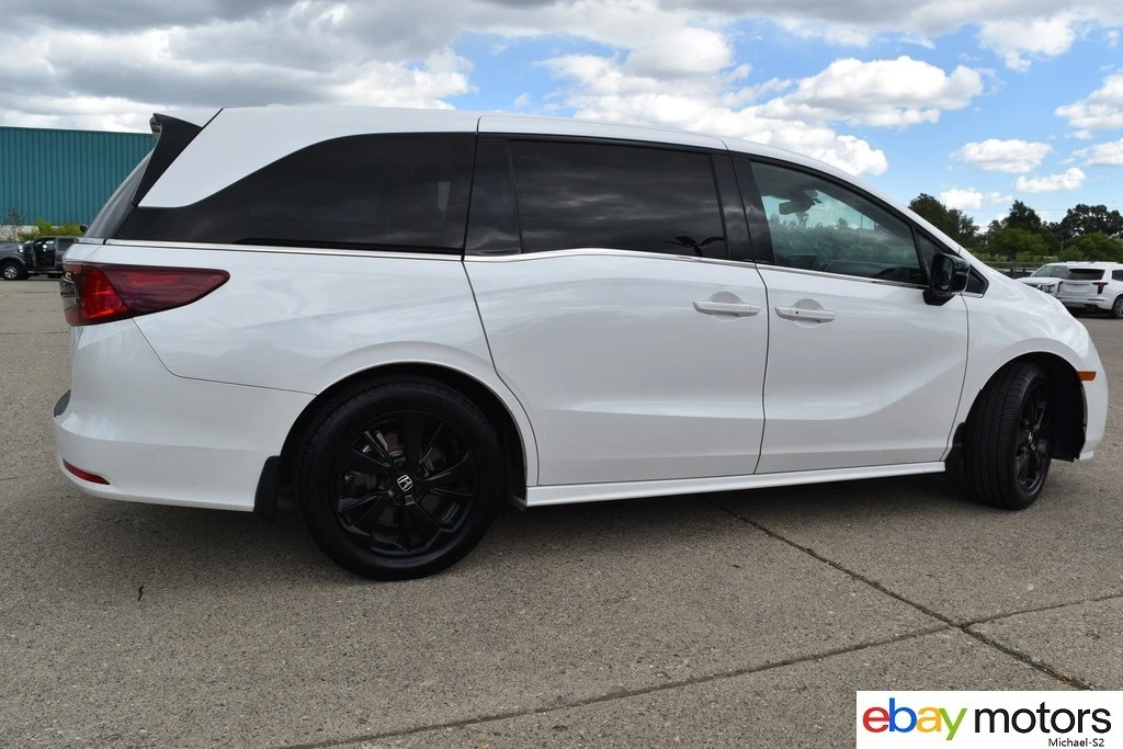 2023 Honda Odyssey - Image 4 of 21