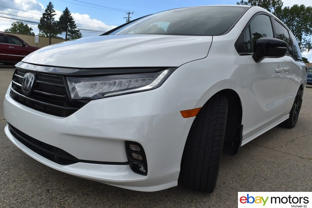 2023 Honda Odyssey - Image 9 of 21
