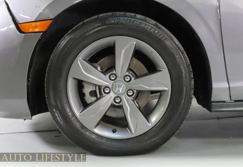 2023 Honda Odyssey - Image 19 of 21