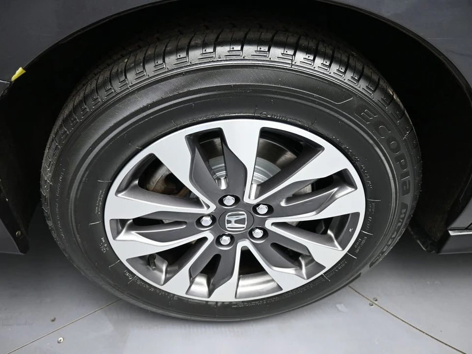 2023 Honda Odyssey - Image 12 of 31