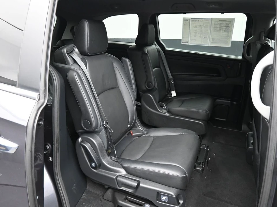 2023 Honda Odyssey - Image 26 of 31