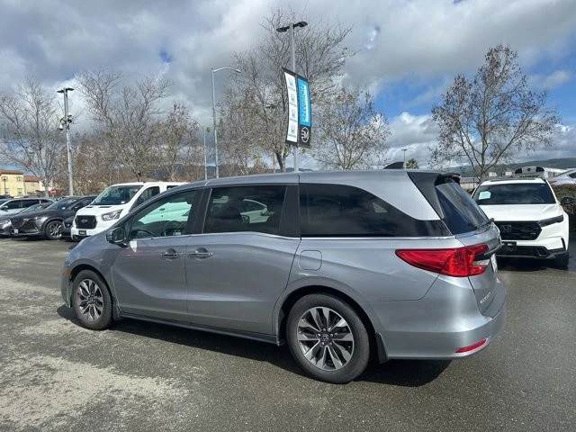 2023 Honda Odyssey - Image 4 of 5