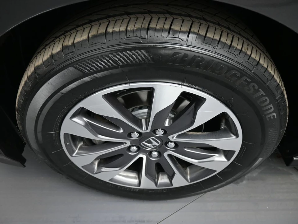 2023 Honda Odyssey - Image 14 of 21