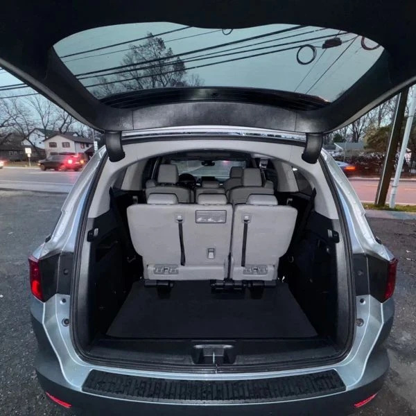 2023 Honda Odyssey - Image 9 of 12