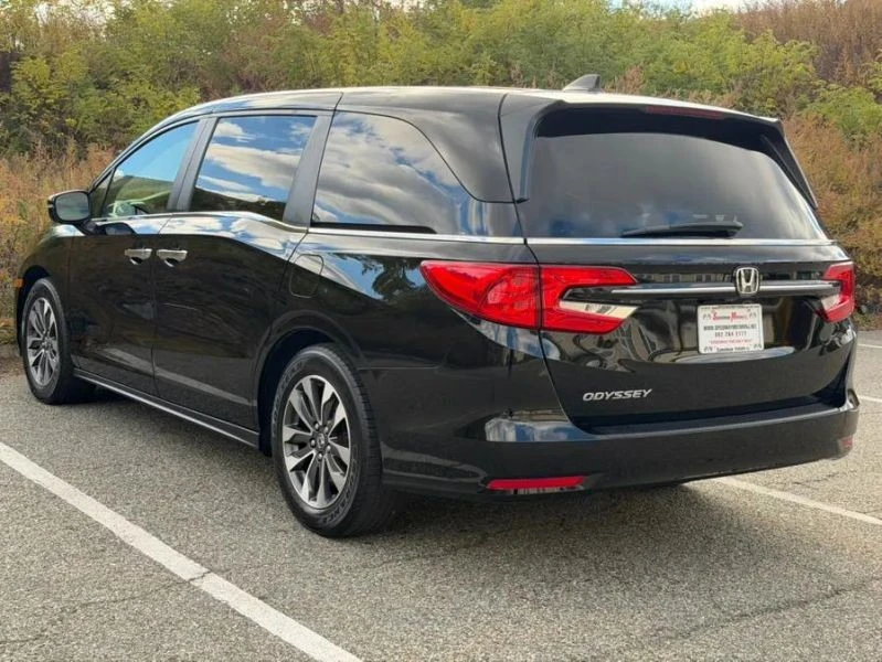 2023 Honda Odyssey - Image 8 of 12