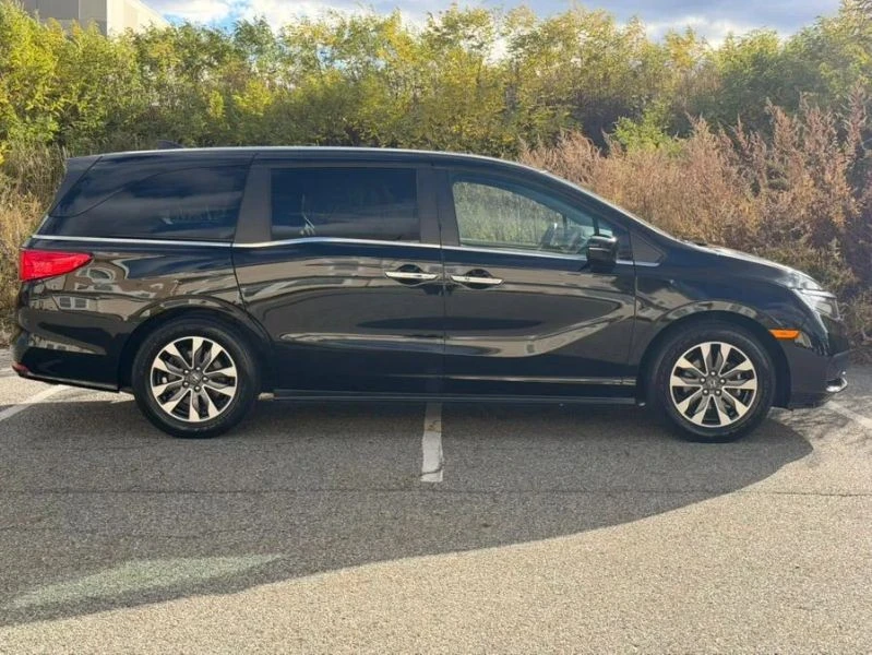 2023 Honda Odyssey - Image 5 of 12
