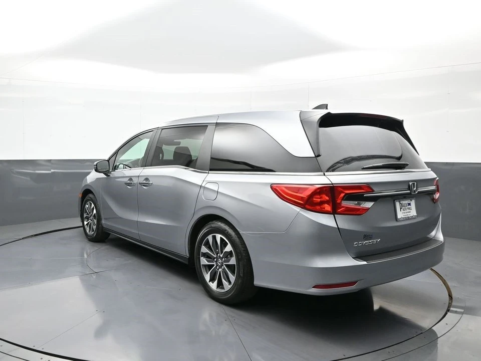 2023 Honda Odyssey - Image 8 of 12