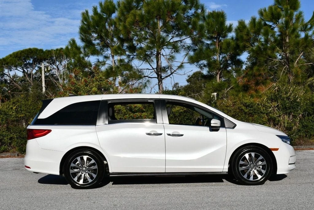 2023 Honda Odyssey - Image 8 of 12
