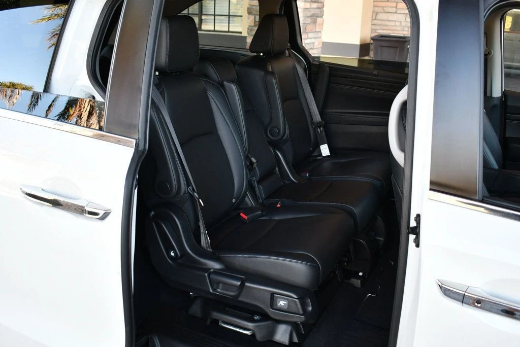 2023 Honda Odyssey - Image 20 of 21