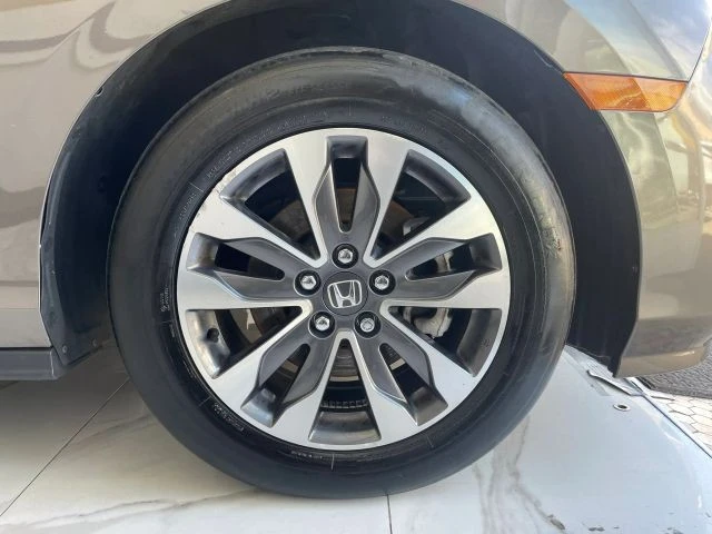 2023 Honda Odyssey - Image 26 of 30