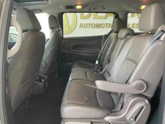 2023 Honda Odyssey - Image 18 of 30