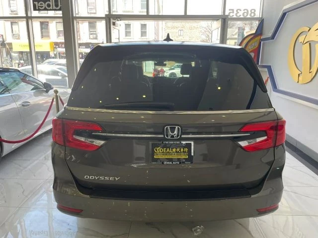 2023 Honda Odyssey - Image 5 of 30