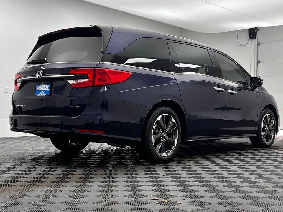 2023 Honda Odyssey - Image 9 of 12