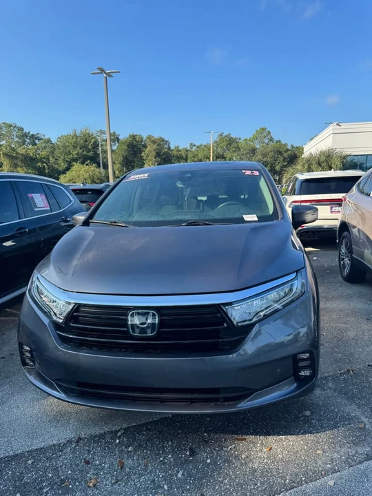 2023 Honda Odyssey - Image 2 of 7