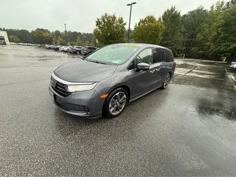 2023 Honda Odyssey Elite Minivan 4D
