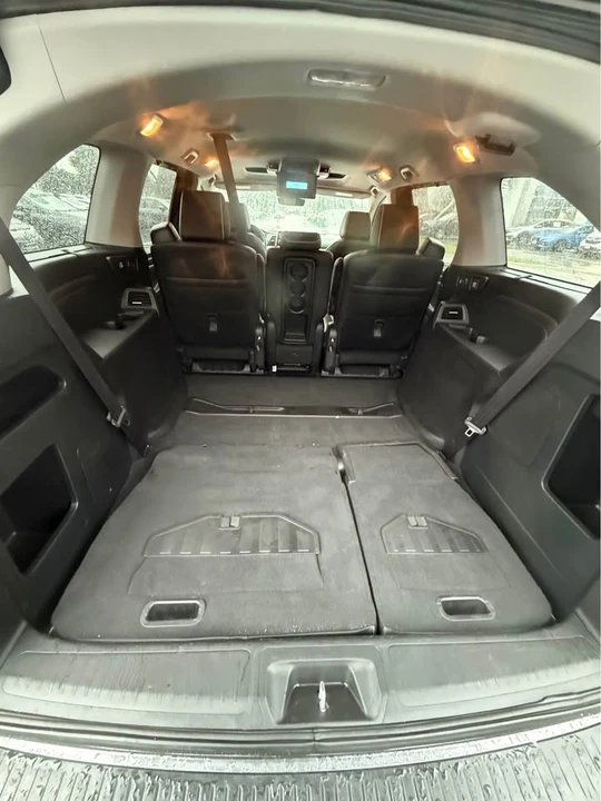 2023 Honda Odyssey - Image 10 of 19