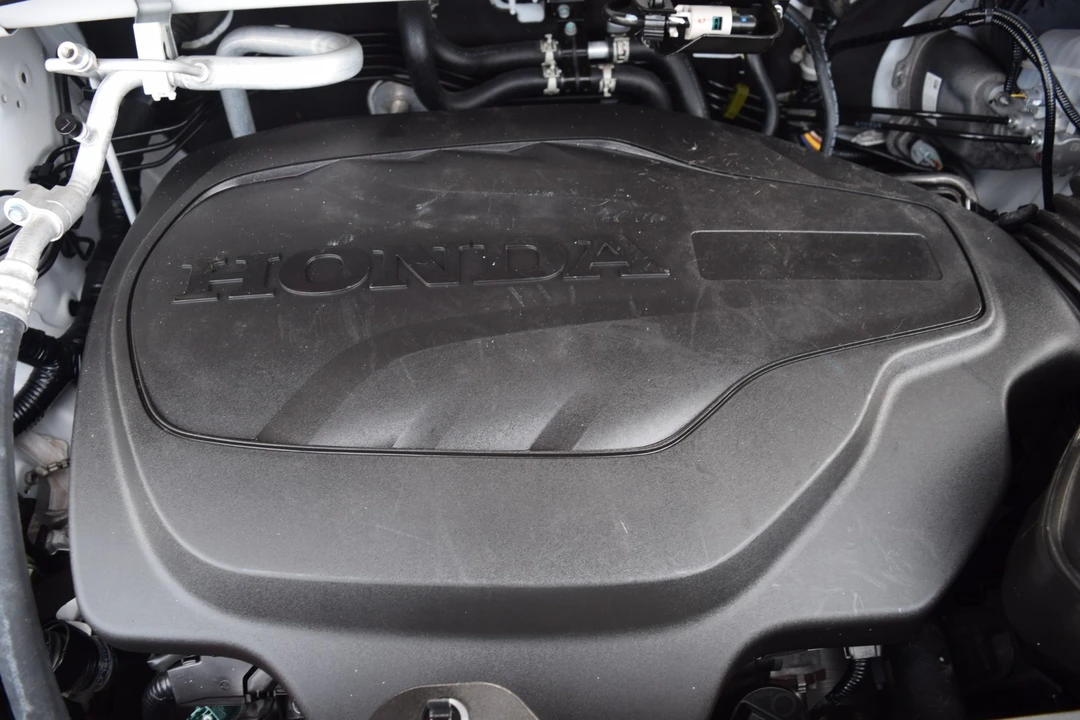 2023 Honda Odyssey - Image 17 of 19