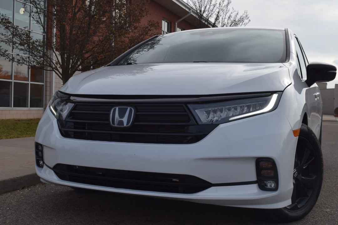 2023 Honda Odyssey - Image 7 of 19