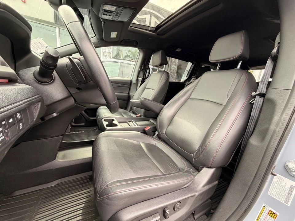 2023 Honda Odyssey - Image 12 of 21