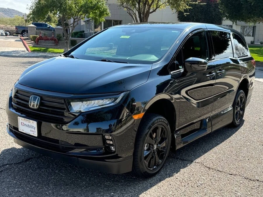 2023 Honda Odyssey - Image 13 of 15