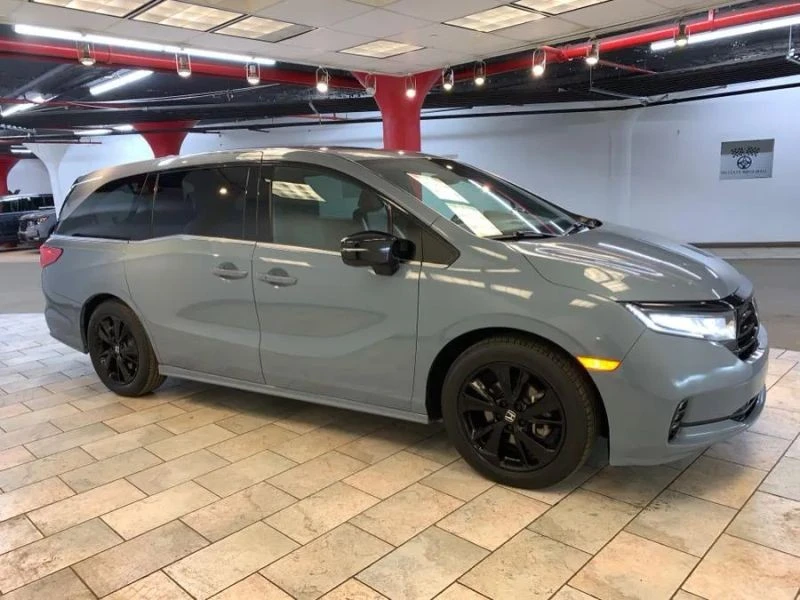 2023 Honda Odyssey - Image 9 of 12