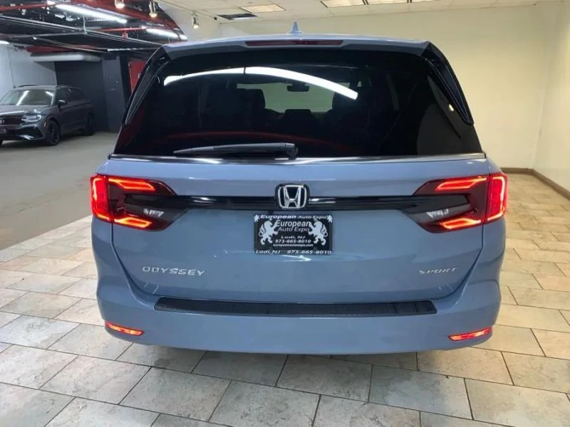 2023 Honda Odyssey - Image 7 of 12