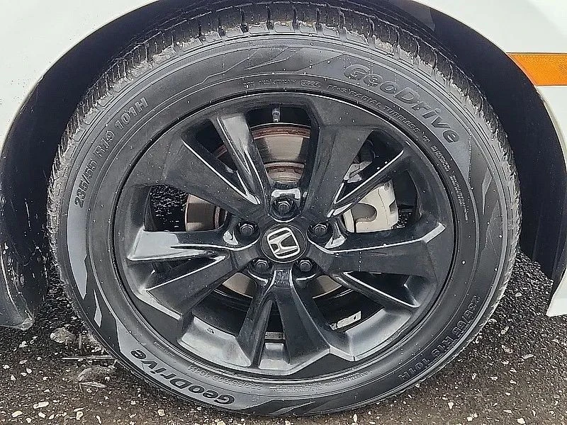 2023 Honda Odyssey - Image 8 of 12