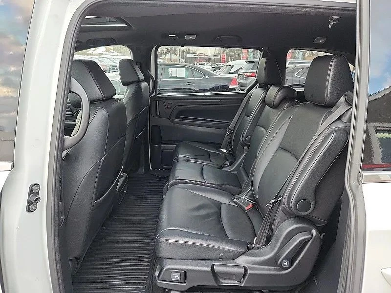 2023 Honda Odyssey - Image 11 of 12