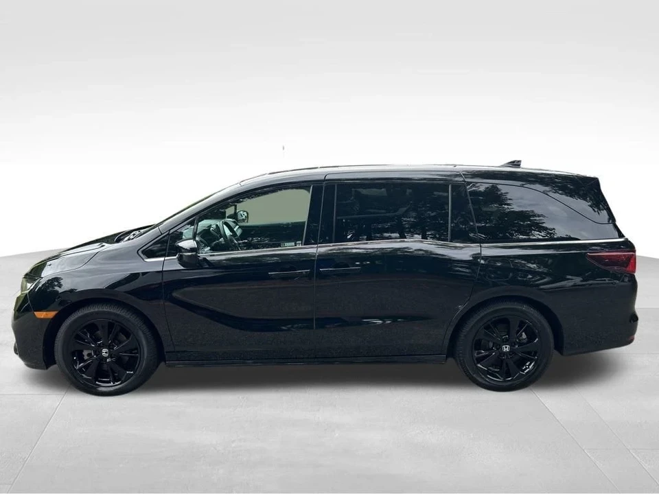 2023 Honda Odyssey - Image 3 of 12