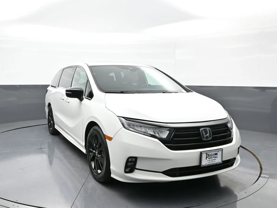 2023 Honda Odyssey - Image 3 of 21