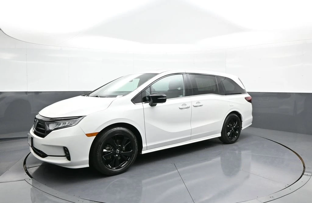 2023 Honda Odyssey - Image 10 of 21