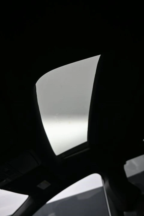 2023 Honda Odyssey - Image 18 of 21