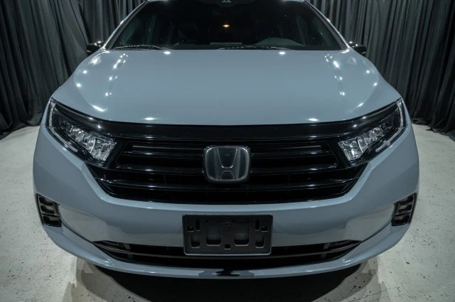 2023 Honda Odyssey - Image 2 of 12
