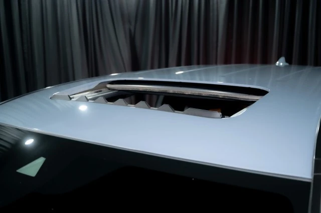 2023 Honda Odyssey - Image 9 of 12