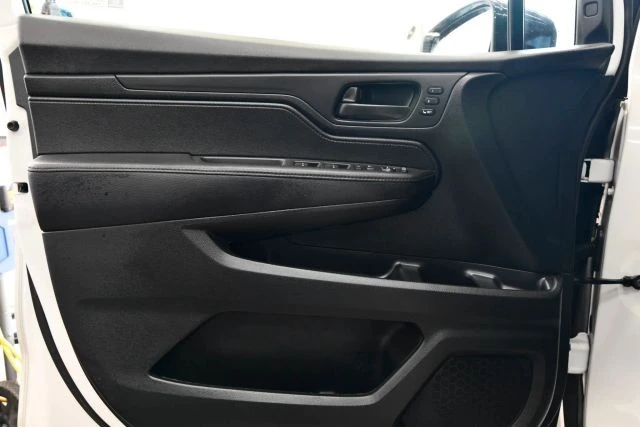 2023 Honda Odyssey - Image 9 of 21
