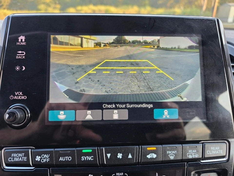 2023 Honda Odyssey - Image 11 of 21