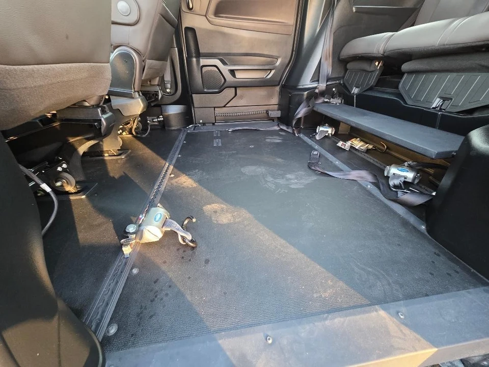 2023 Honda Odyssey - Image 16 of 21