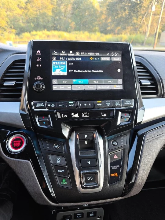 2023 Honda Odyssey - Image 18 of 21