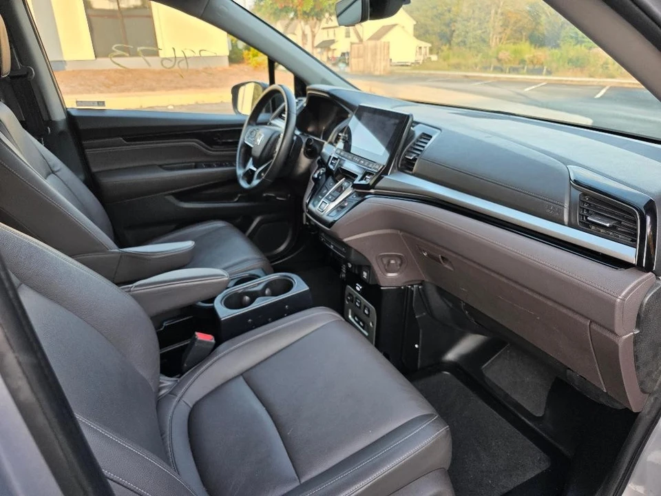 2023 Honda Odyssey - Image 7 of 21
