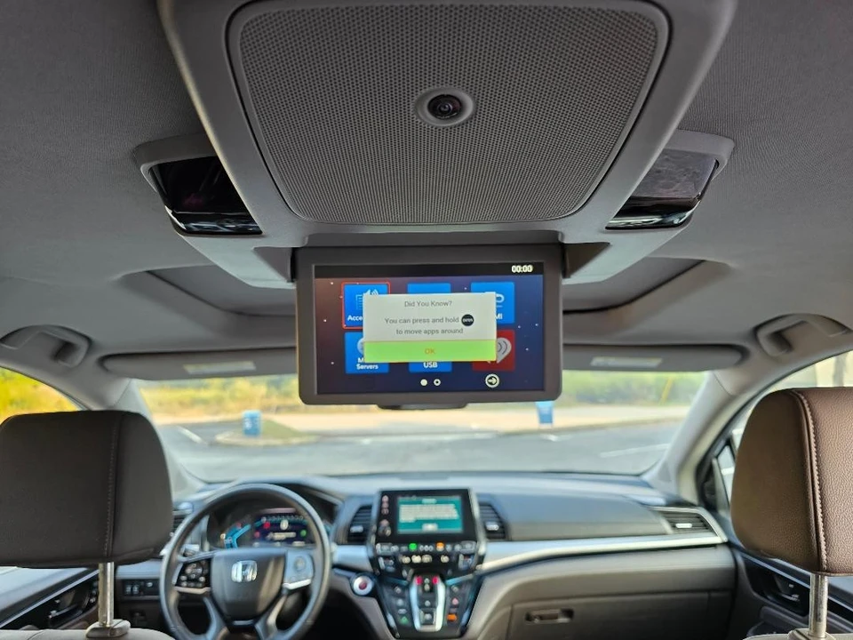 2023 Honda Odyssey - Image 10 of 21