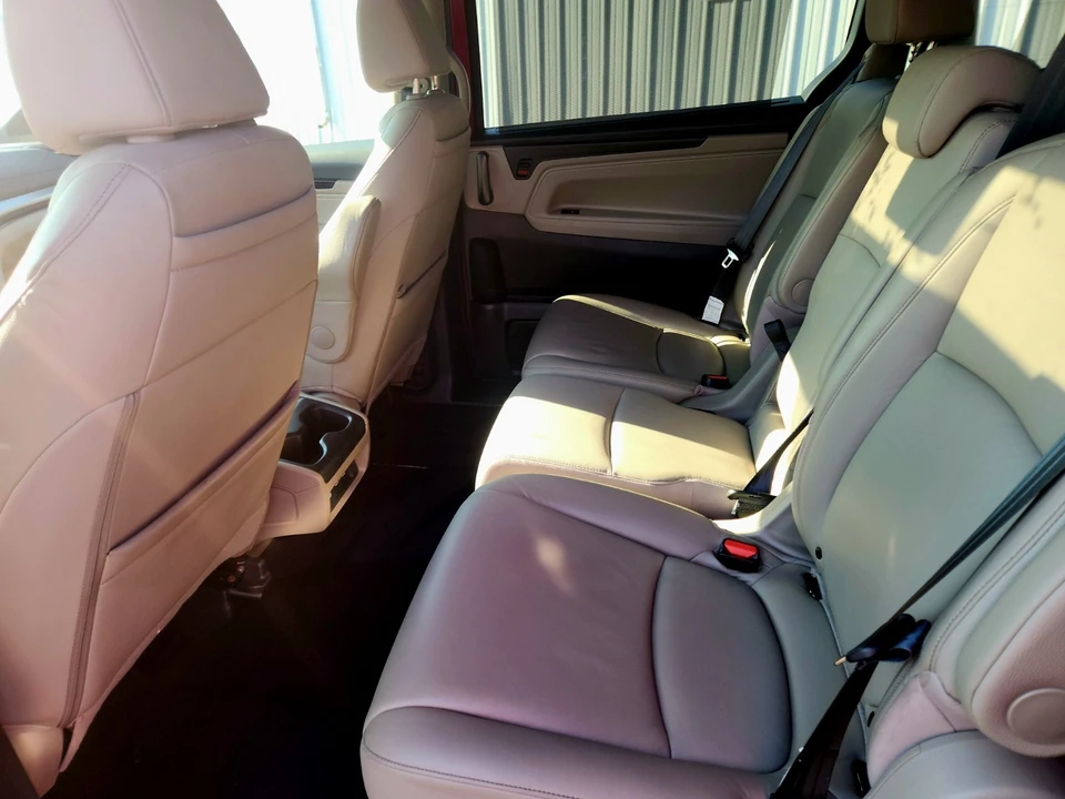 2023 Honda Odyssey - Image 17 of 21