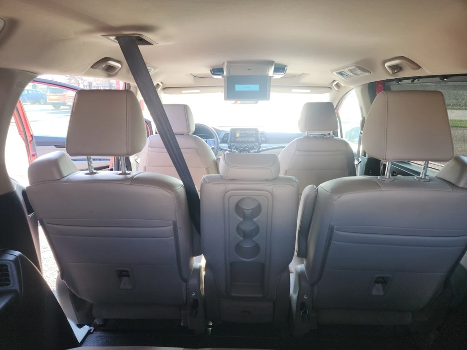2023 Honda Odyssey - Image 14 of 21