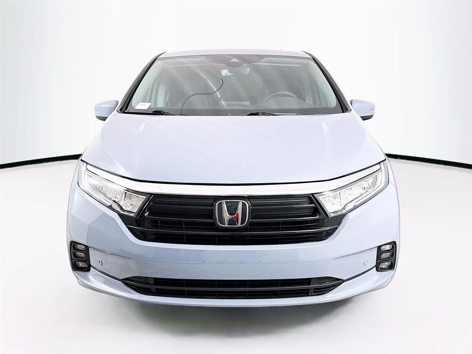 2023 Honda Odyssey - Image 2 of 12