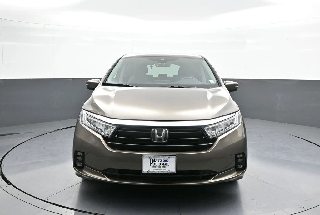 2023 Honda Odyssey - Image 2 of 12