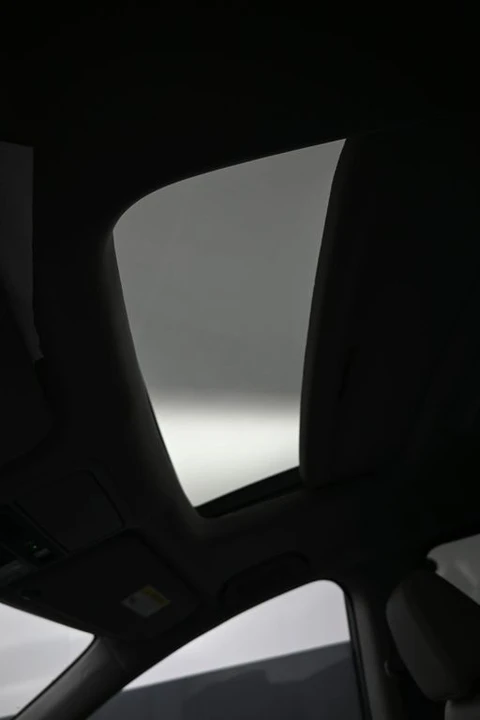 2023 Honda Odyssey - Image 18 of 21