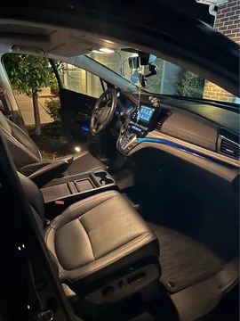 2023 Honda Odyssey Touring Minivan 4D