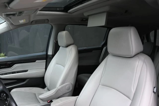 2023 Honda Odyssey - Image 15 of 21