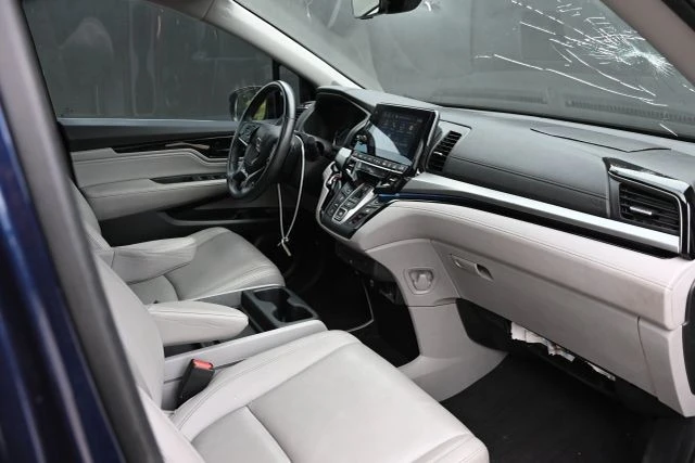 2023 Honda Odyssey - Image 17 of 21