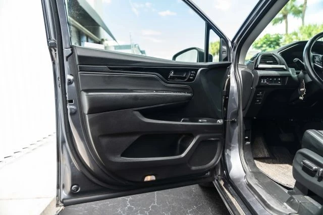 2023 Honda Odyssey - Image 12 of 21